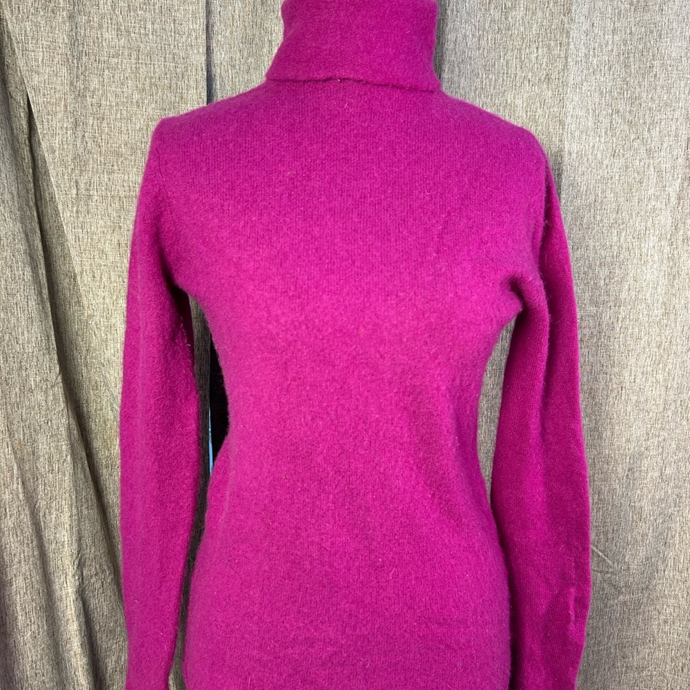 Halogen Magenta Turtleneck Sweater